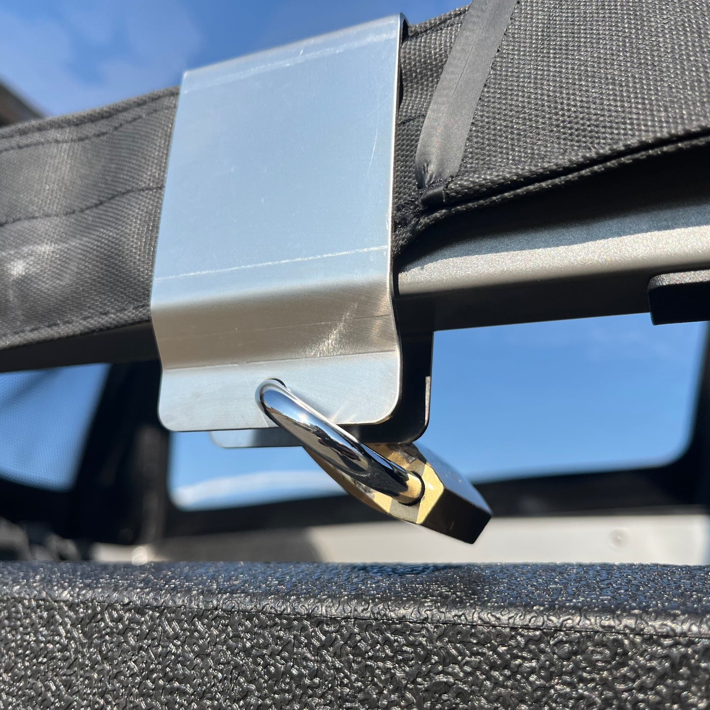 Rain cover lock Lovens Explorer