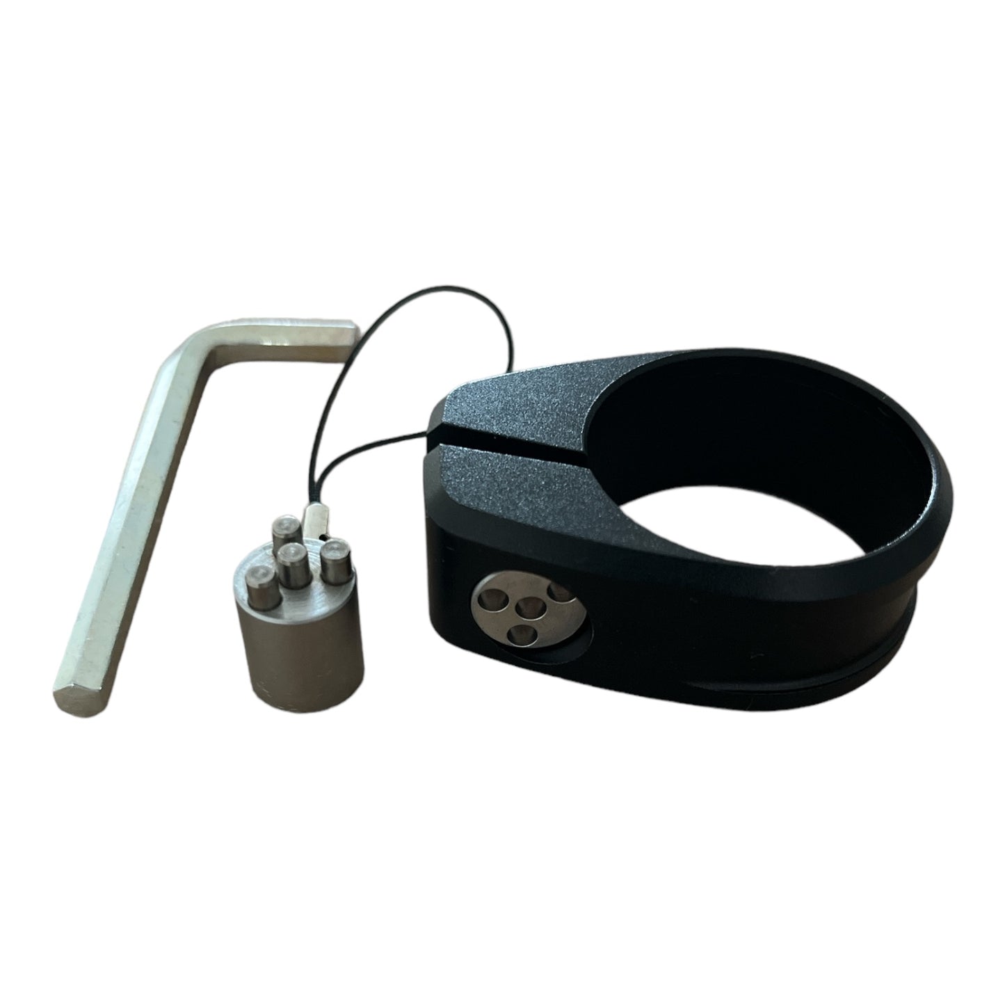 Anti-theft seat post clamp