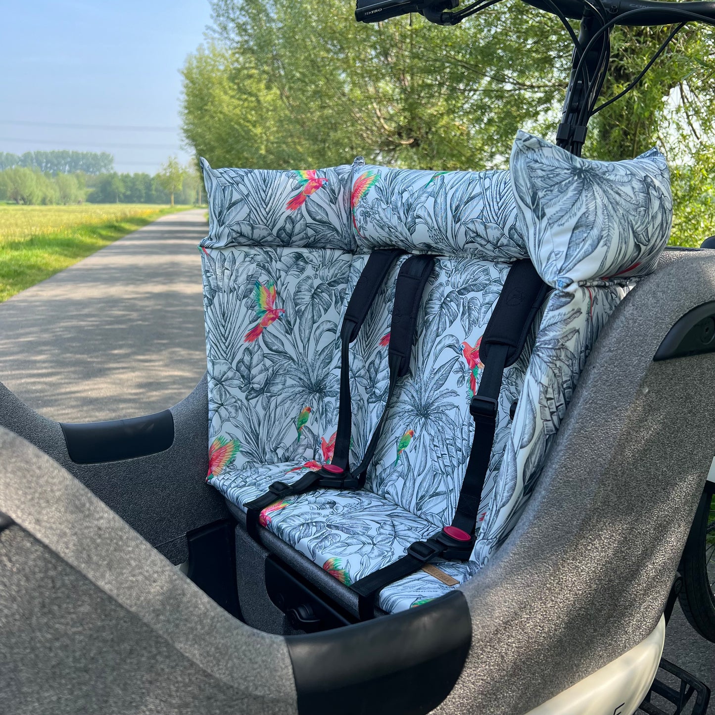 Cargo bike cushion Gazelle Makki - Parrot
