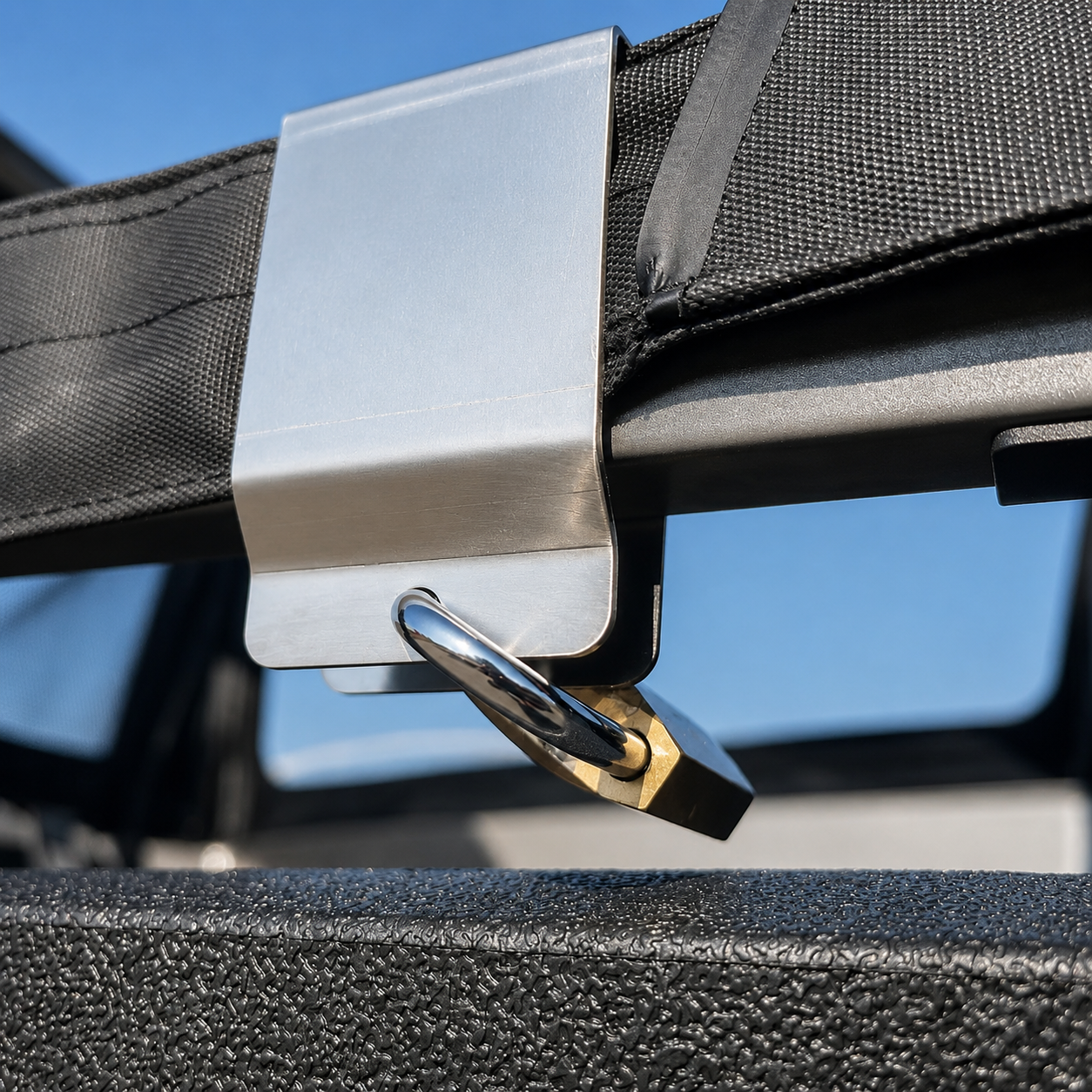 Rain cover lock Lovens Explorer